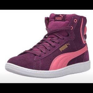 Brand new Vikky Mid Pumas